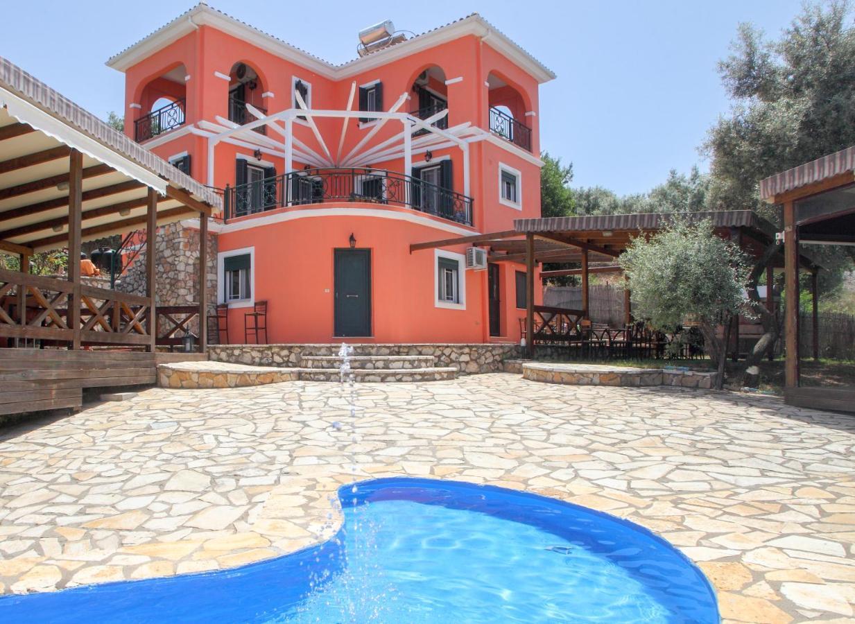 Villa Anna Athanion Luaran gambar